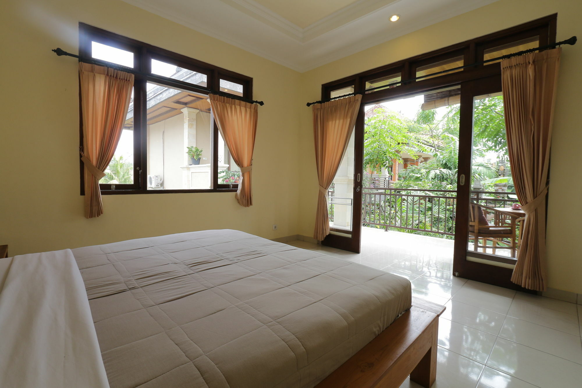Frangipani Bungalow Ubud Buitenkant foto